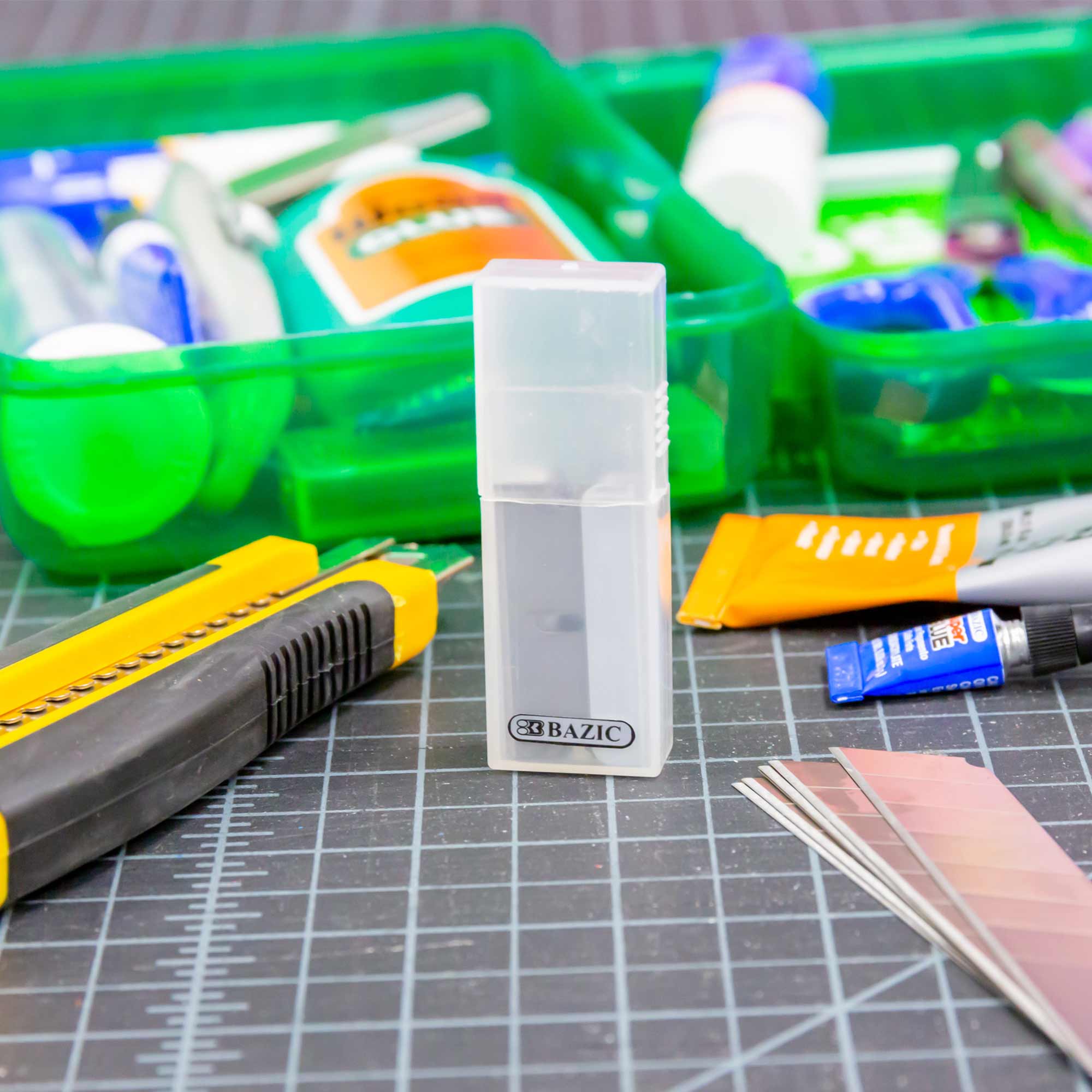 Replacement Razor Blade w/ Tube (8/Tube)