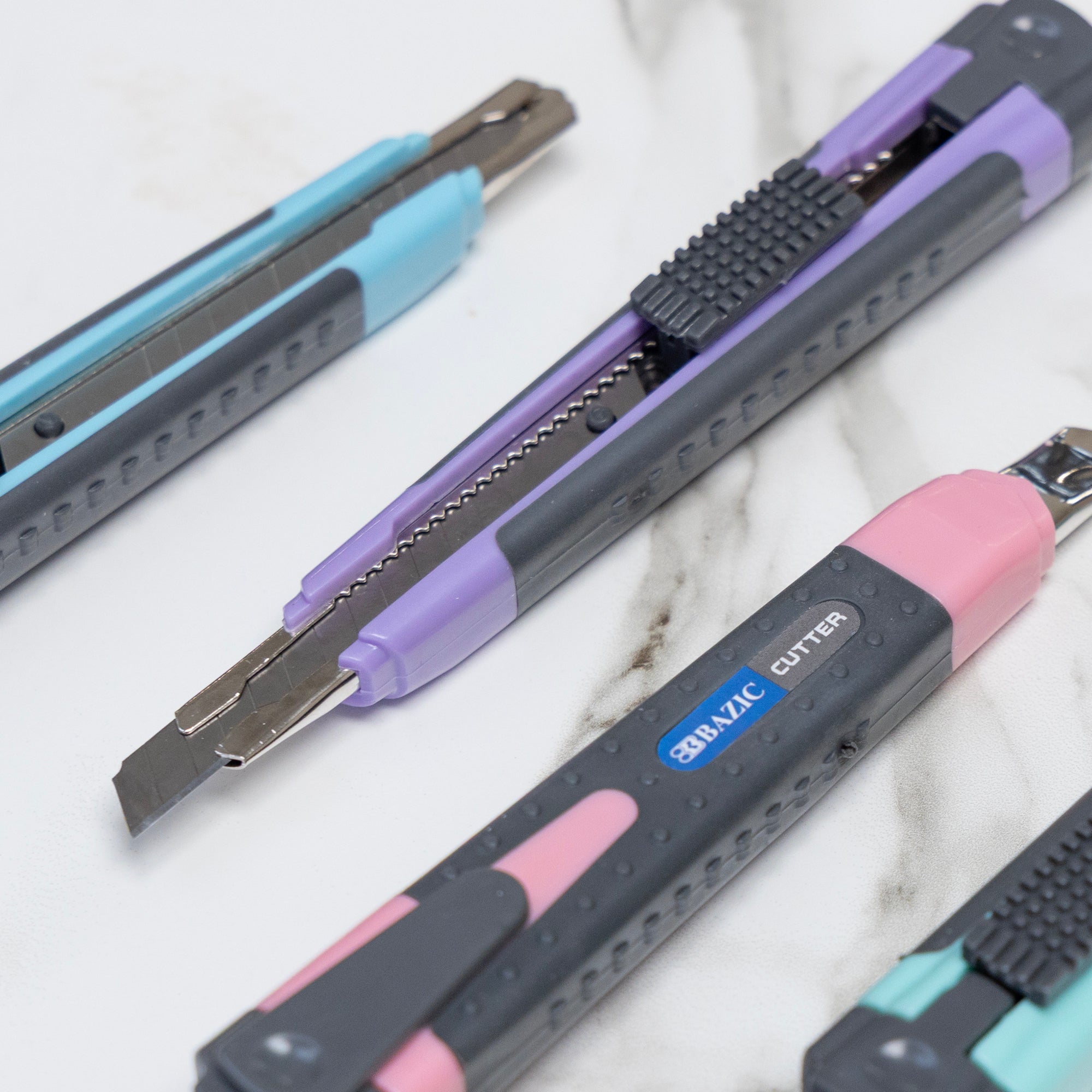 Multipurpose Snap-Off 9mm Cutter w/ Cushion Grip