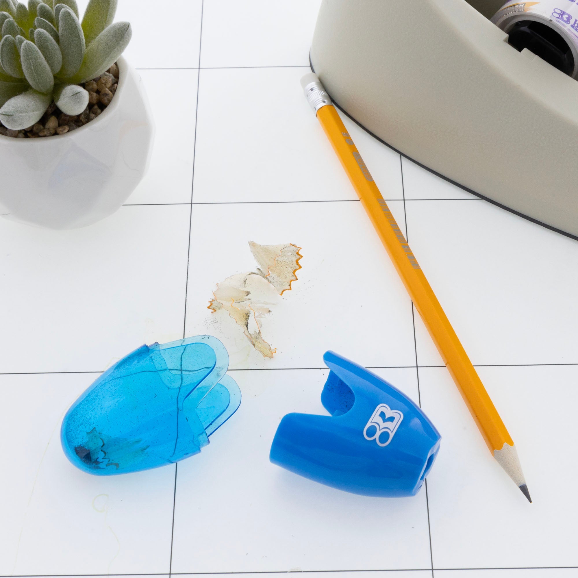 Noah Sharpener w/ Receptacle (3/Pack)