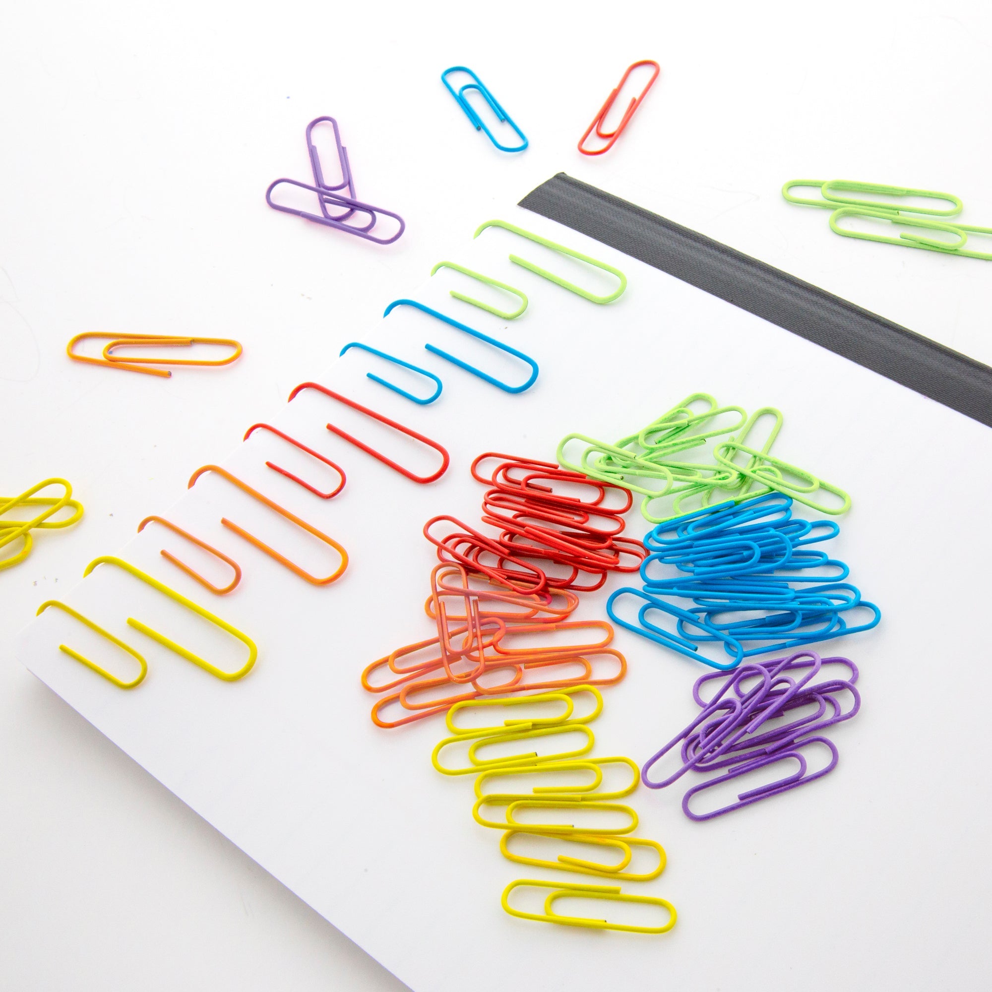 Paper Clip (33mm) No.1 Regular Color (200/Pack)