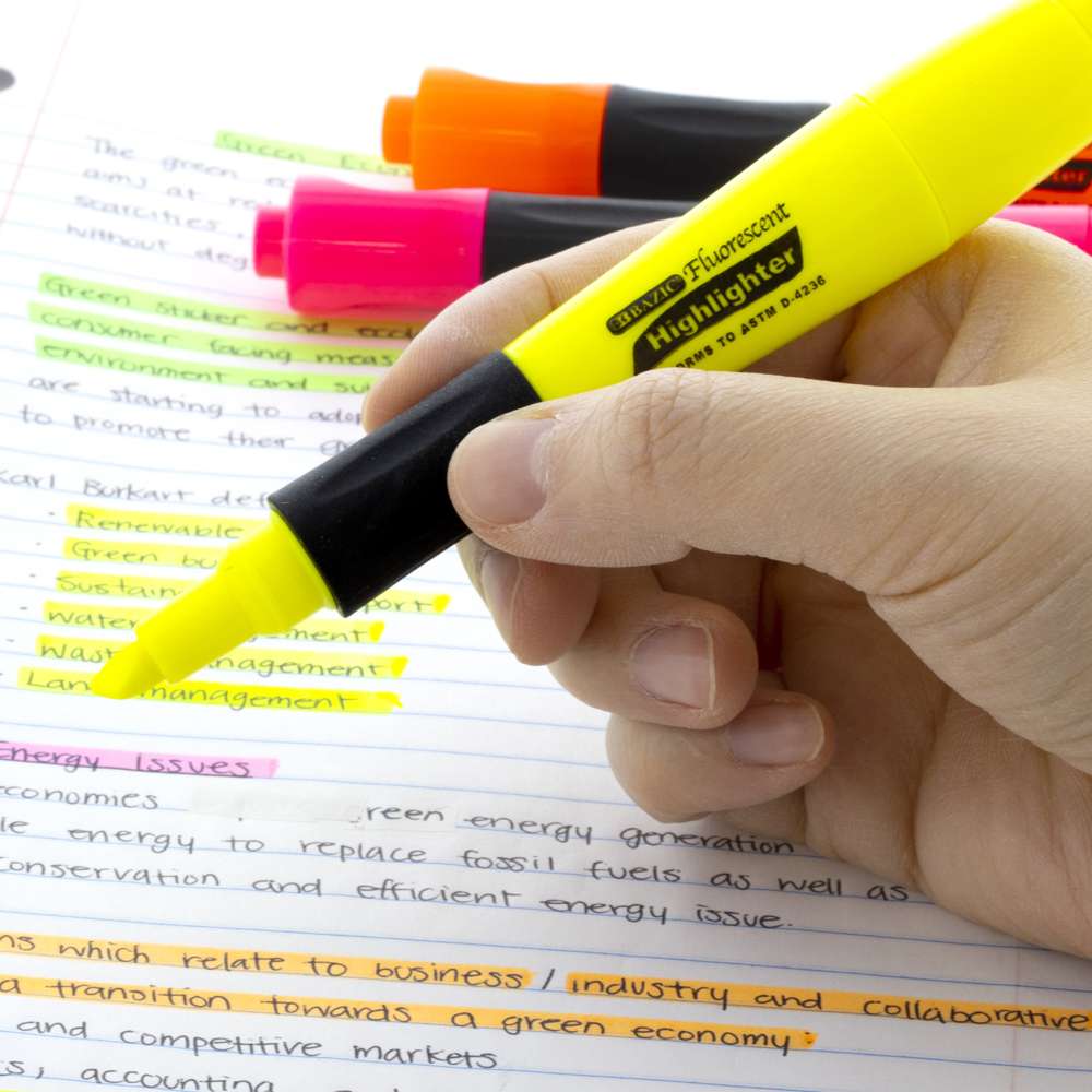 Desk Style Fluorescent Highlighters (3/Pack) Yellow
