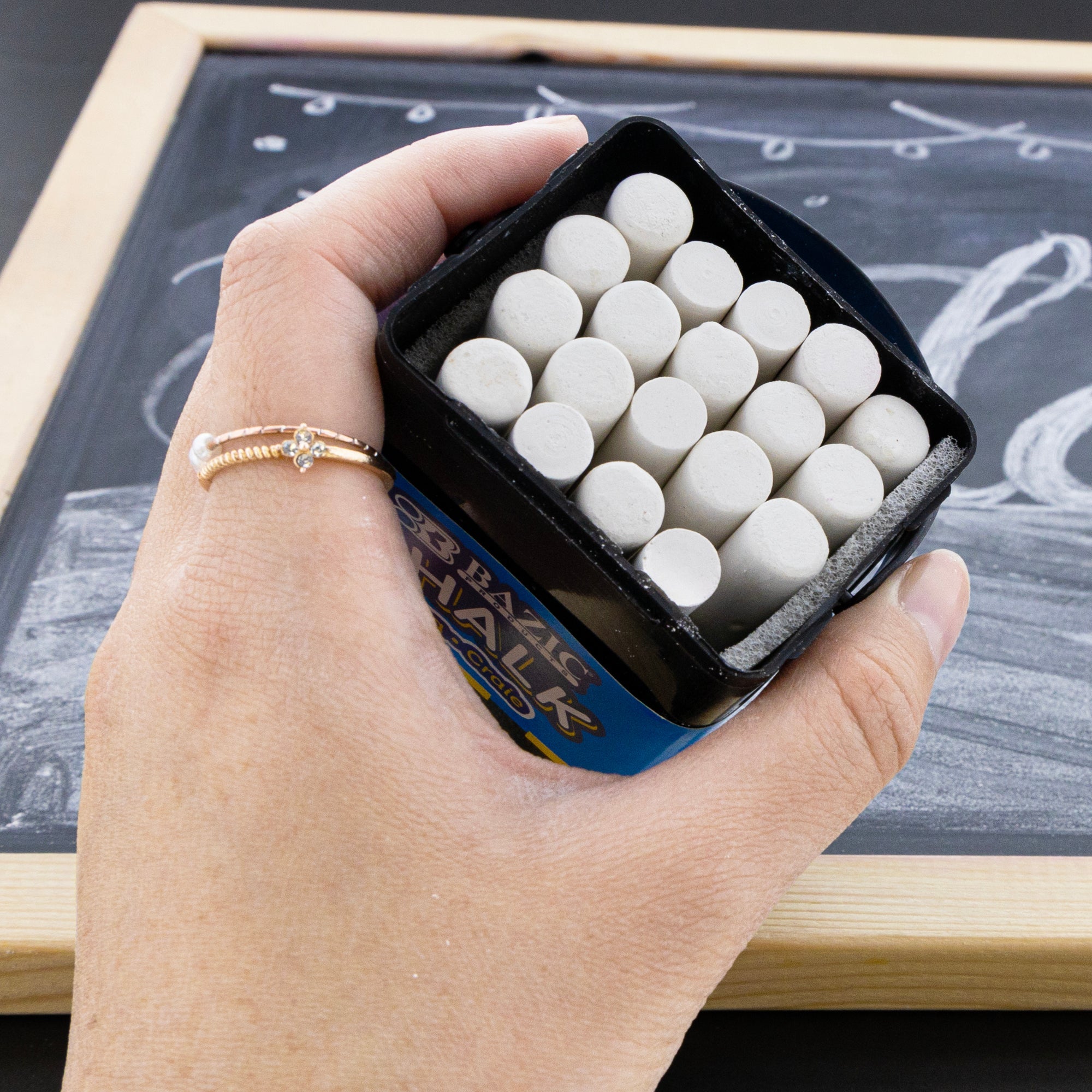 White Chalk (20/Bucket)