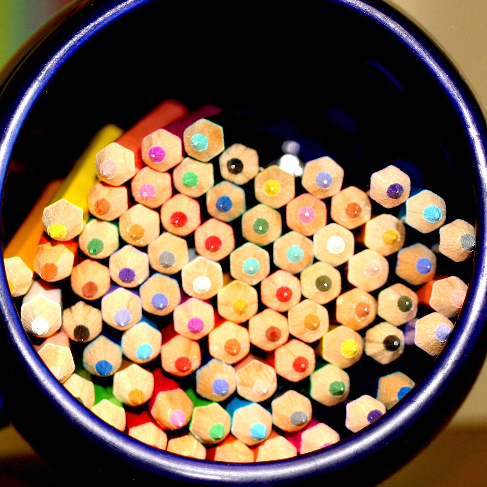 24 Colored Pencils