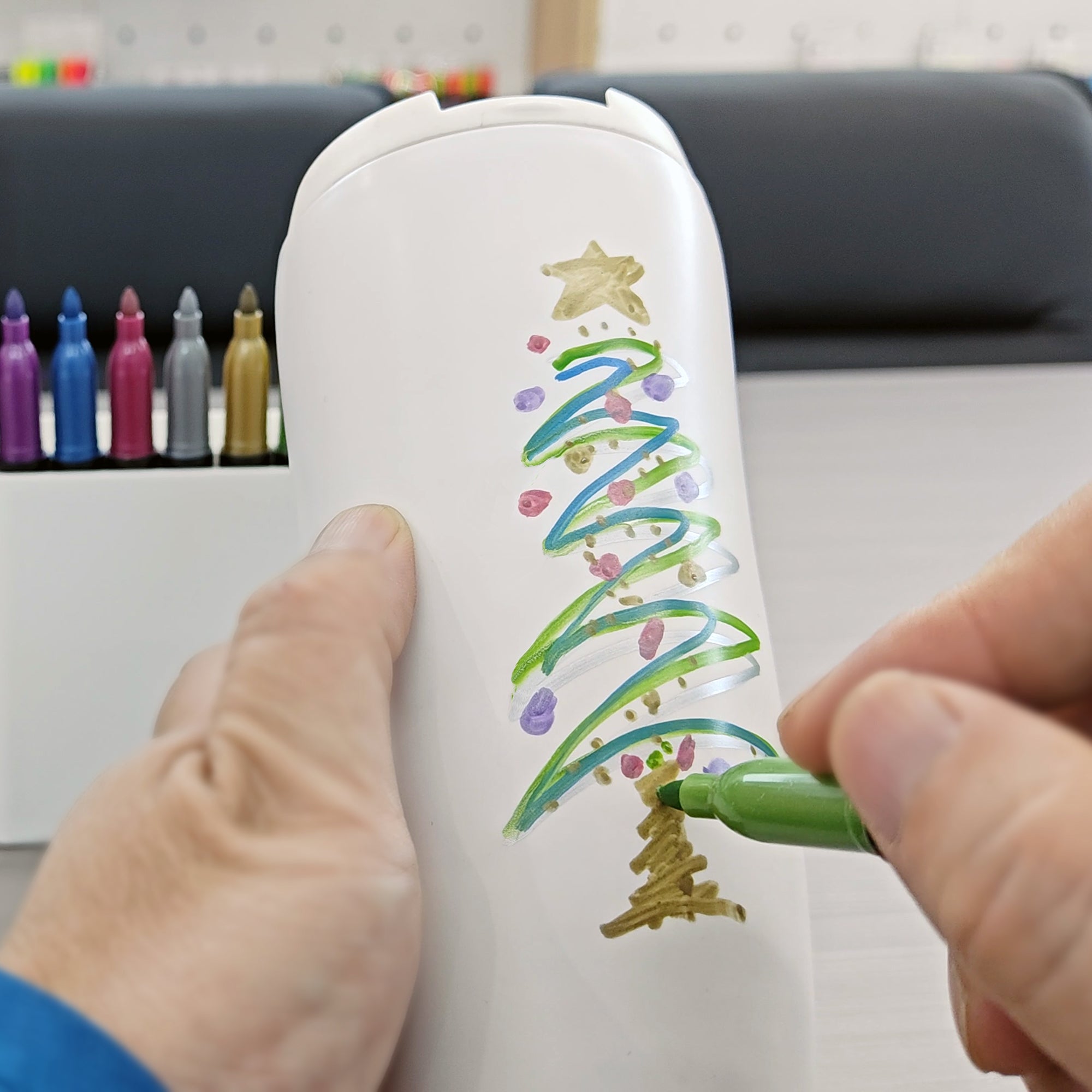 6 Metallic Colors Markers