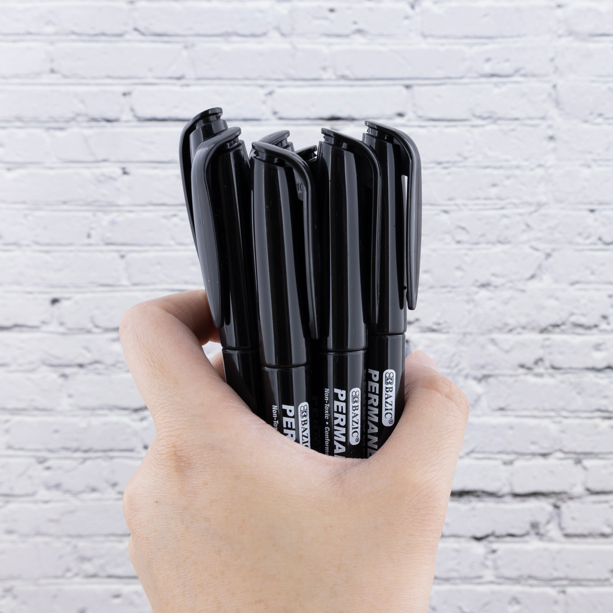 Fine Tip Black Permanent Markers (8/Pack)