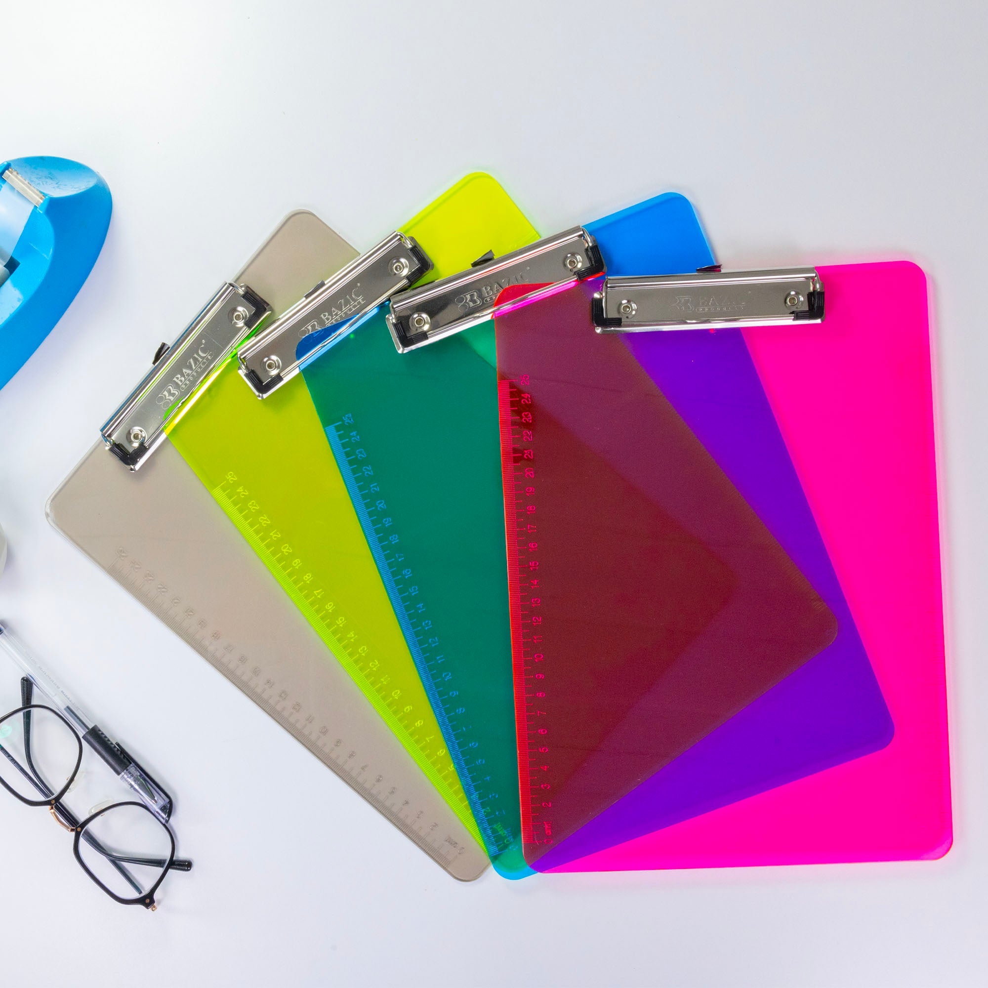 BAZIC Standard Size Plastic Clipboard w/ Low Profile Clip – BAZIC