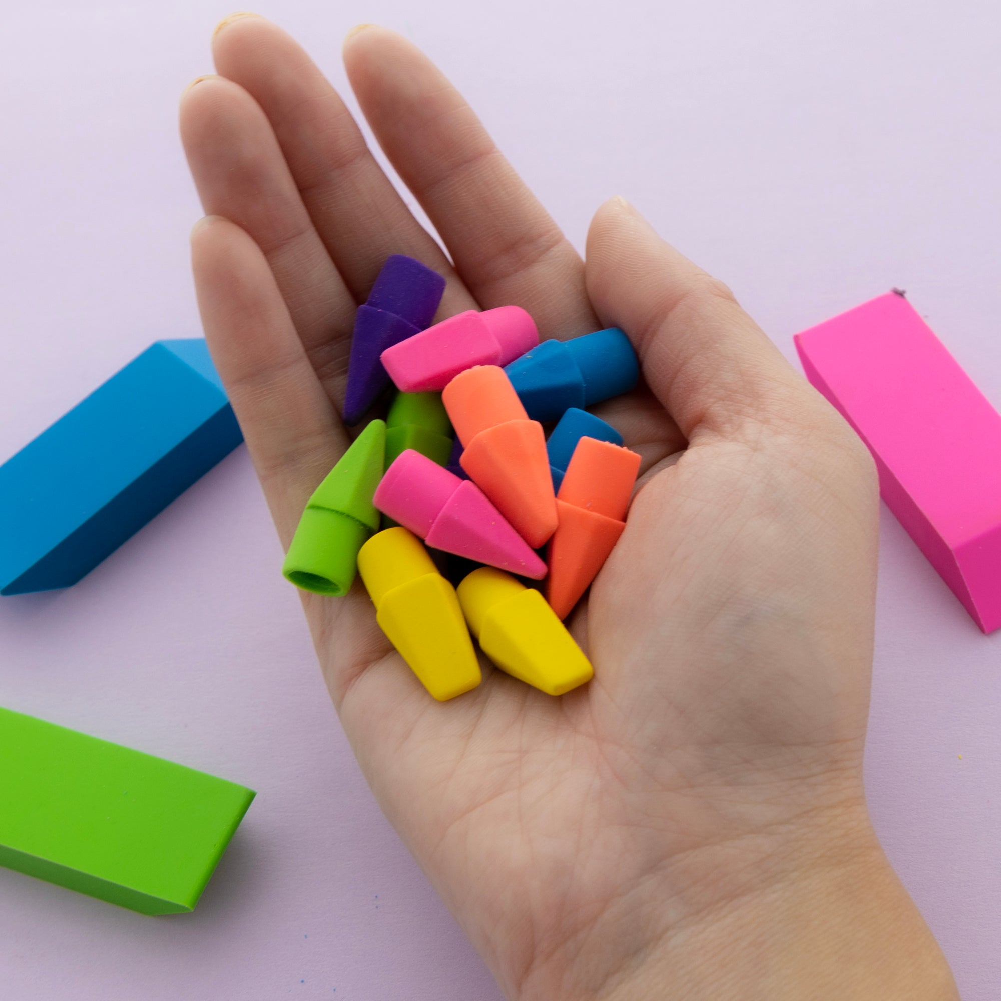 BAZIC Neon Radiergummi-Set (15 Stück) – Weiche, Pinke Radierer Für Bleistifte, Streifenfrei & Abriebfest