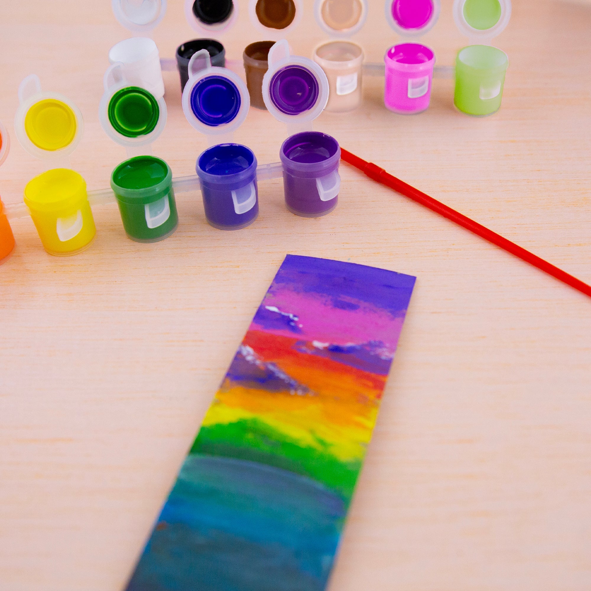 Kid&#39;s Paint w/ Brush 12 Color 0.17 FL OZ (5 mL)