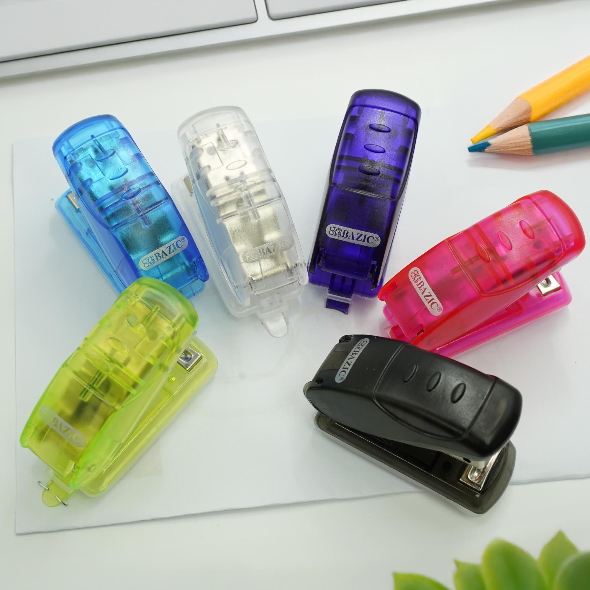 Mini Standard (26/6) Stapler w/ 500 Ct. Staples