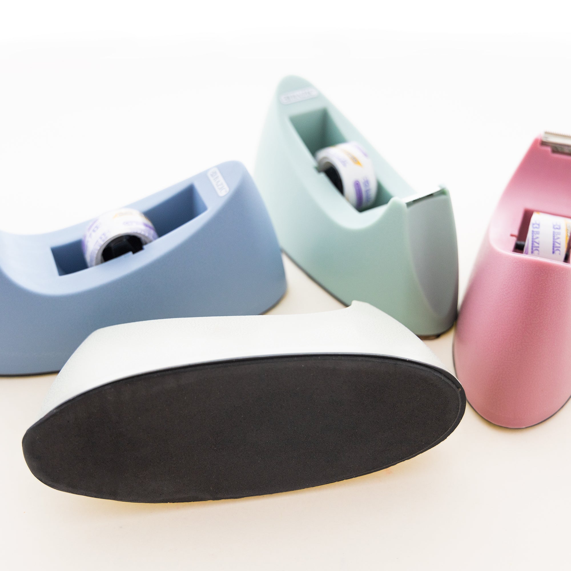 1" Core Heavy Duty Desktop Tape Dispenser w/ 3/4" x 250" Tape Refill